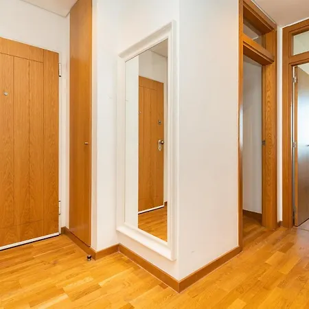 Modern 2 Bedroom With Balcony And Amazing Views * Lisbona