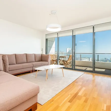 Appartamento Modern 2 Bedroom With Balcony And Amazing Views *